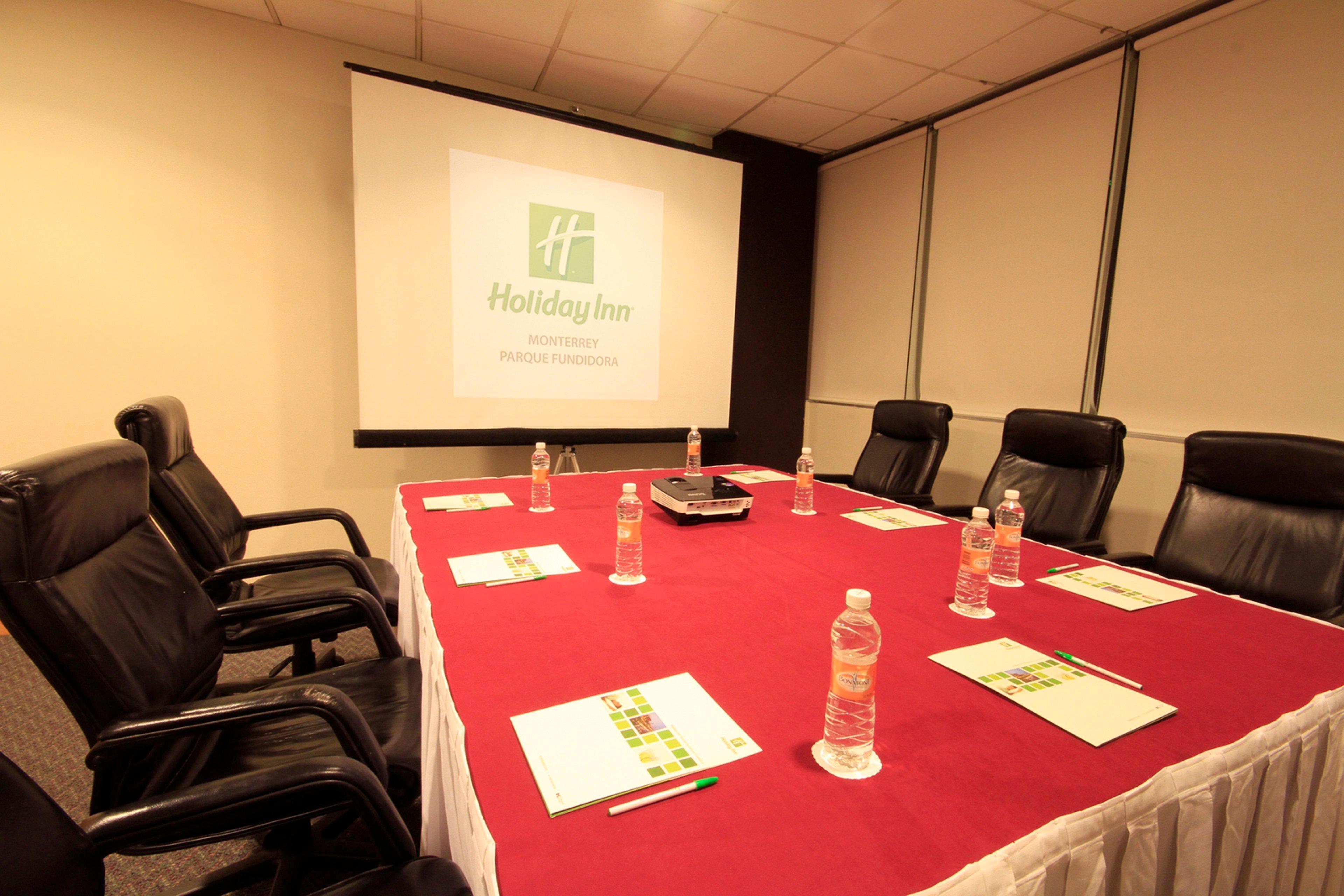 Holiday Inn Monterrey-Parque Fundidora By Ihg Exteriör bild Meeting room