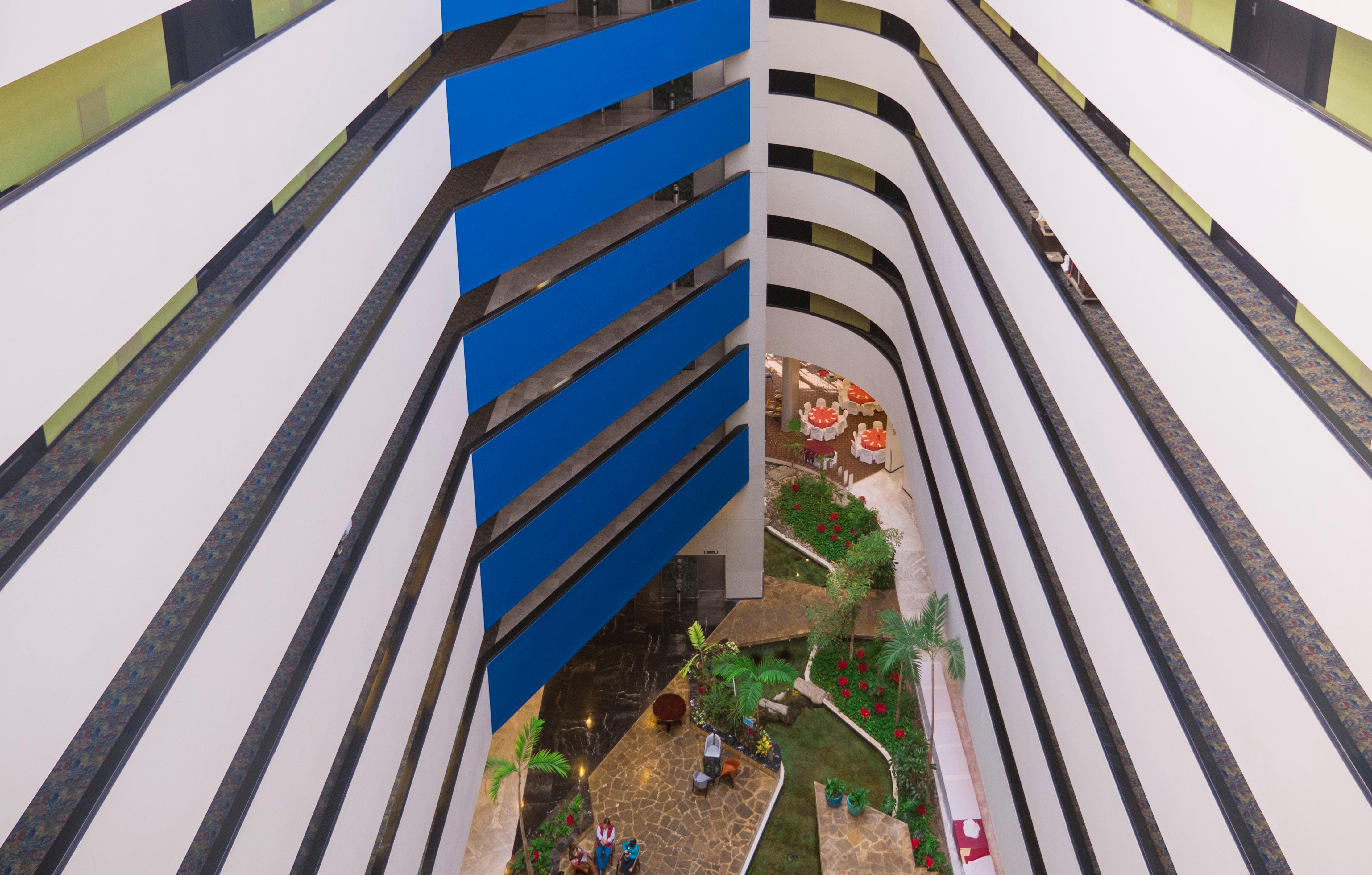 Holiday Inn Monterrey-Parque Fundidora By Ihg Exteriör bild The interior of the building