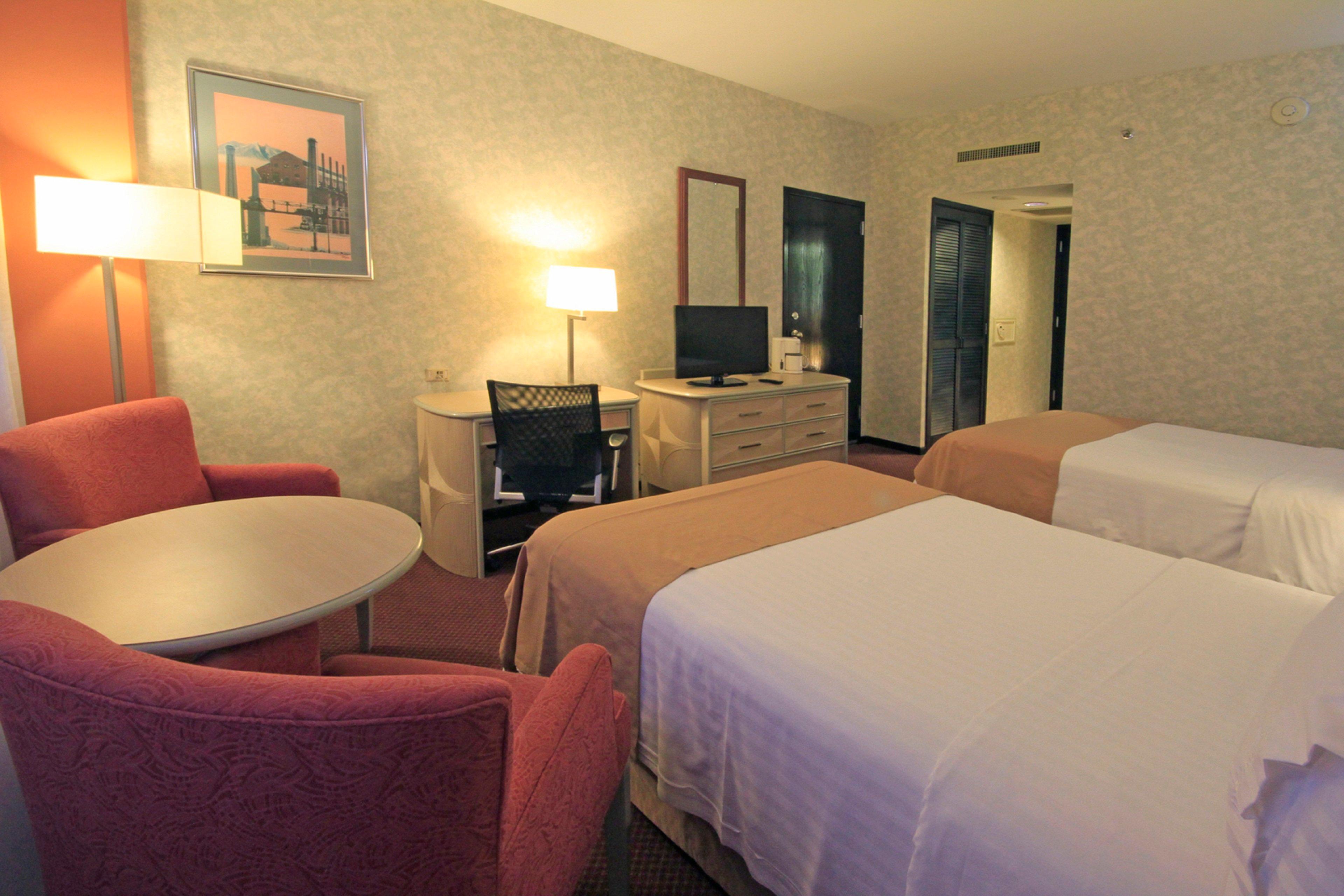 Holiday Inn Monterrey-Parque Fundidora By Ihg Exteriör bild A typical room at the hotel